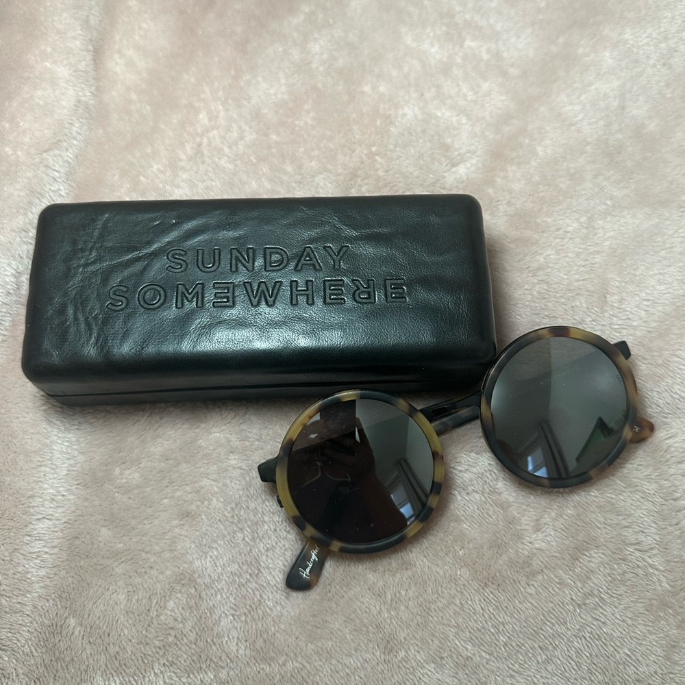 Sunday Somewhere Sunglasses